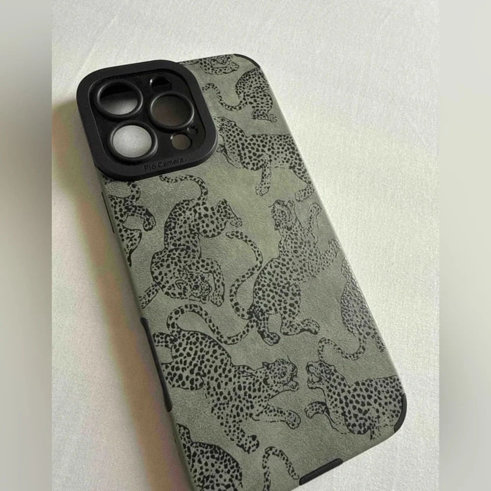 iPhone 16 Pro Max Cover🔥